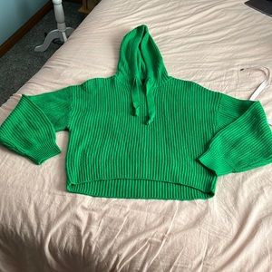H&M Cropped Sweater